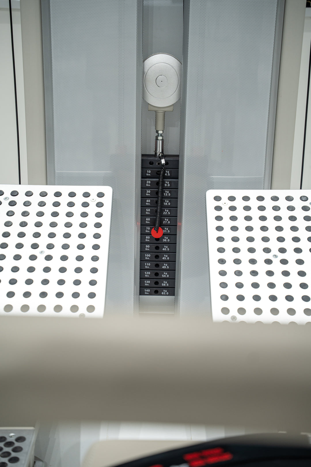 Selectorised Hip Thrust · Vista 4